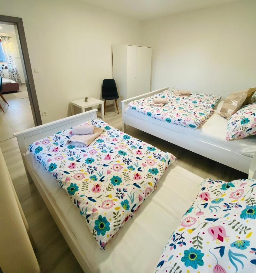 Apartmany Tamka Vrbov Exterior photo